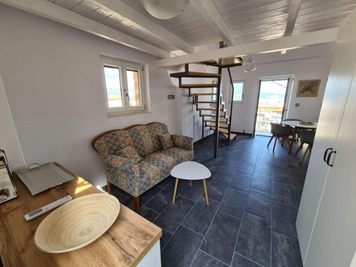 Gythio Townhouse Apartment Ngoại thất bức ảnh