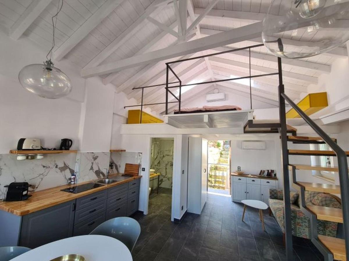 Gythio Townhouse Apartment Ngoại thất bức ảnh