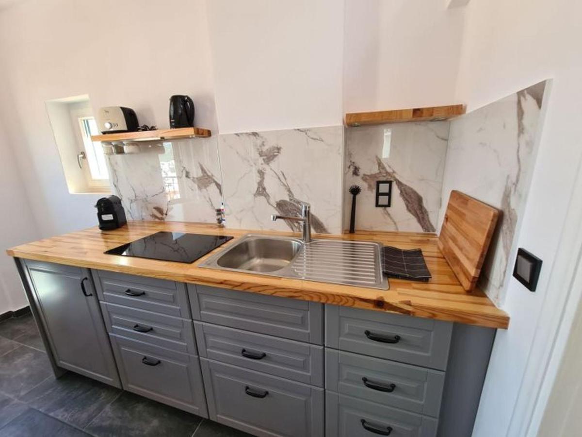 Gythio Townhouse Apartment Ngoại thất bức ảnh
